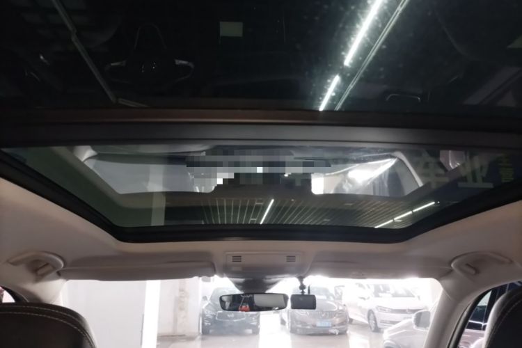 Used Volkswagen Tayron 2023 300TSI Two-Wheel-Drive Luxury Plus Advanced Edition Headliner