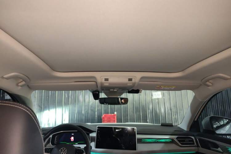 Used Volkswagen Tayron 2023 380TSI Four-Wheel Drive R-Line High-Energy Version Headliner