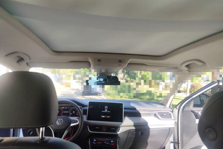 Used Volkswagen Tayron 2023 300TSI Two-Wheel-Drive Luxury Plus Advanced Edition Headliner