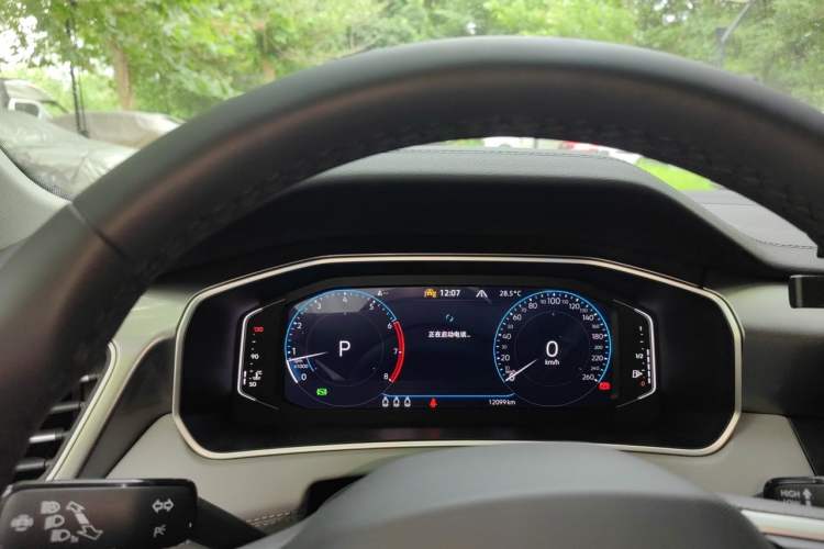 Used Volkswagen Tayron 2023 380TSI Four-Wheel Drive R-Line High-Energy Version Instrument Cluster