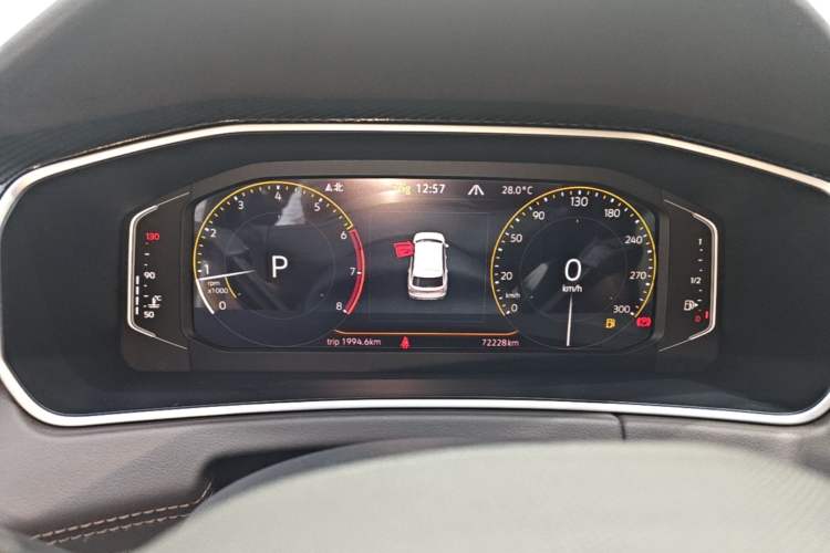 Used Volkswagen Tayron 2023 330TSI Two-Wheel-Drive Luxury Plus Advanced Version Instrument Cluster