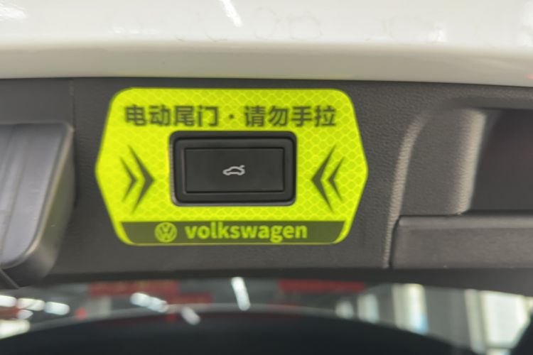 Used Volkswagen Tayron 2023 Revised Version 380TSI All-Wheel Drive R-Line High-Energy Edition Interior 11