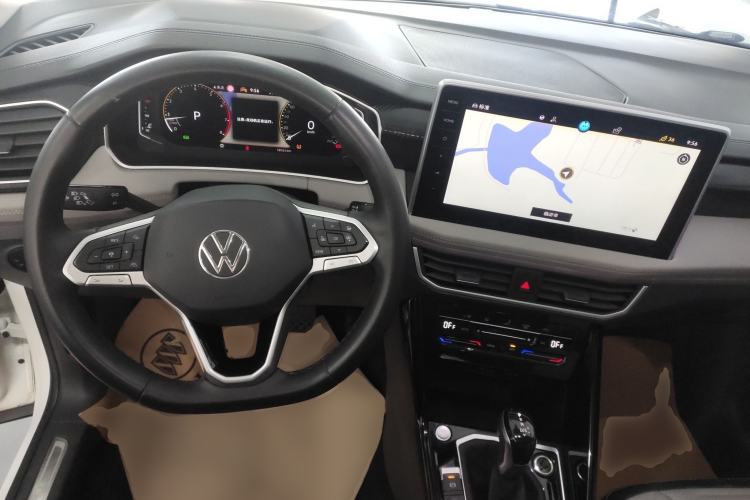 Used Volkswagen Tayron 2023 300TSI Two-Wheel-Drive Luxury Plus Advanced Edition Interior 2