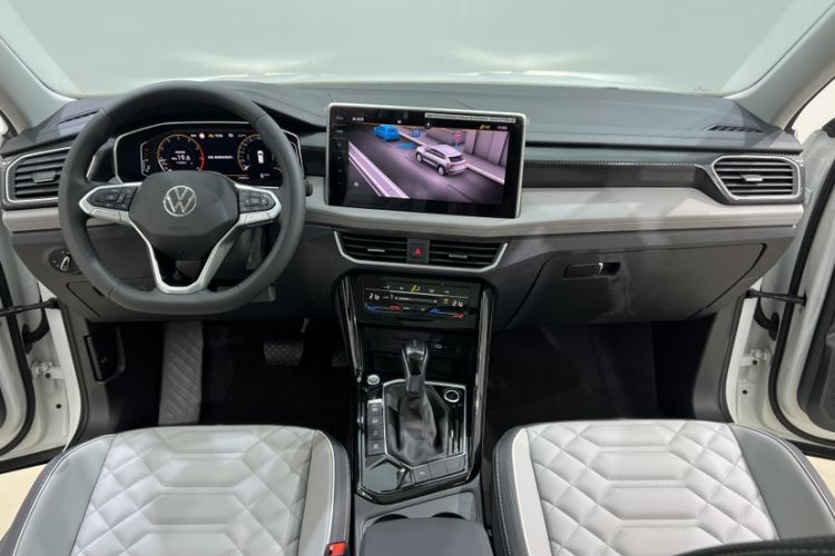 Used Volkswagen Tayron 2023 280TSI Two-Wheel-Drive Luxury Plus Advanced Version Interior 3