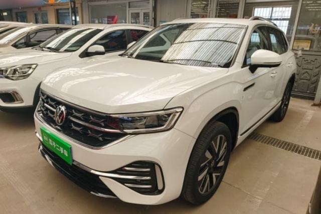 Used Volkswagen Tayron 2023 Revised Version 380TSI All-Wheel Drive R-Line High-Energy Edition