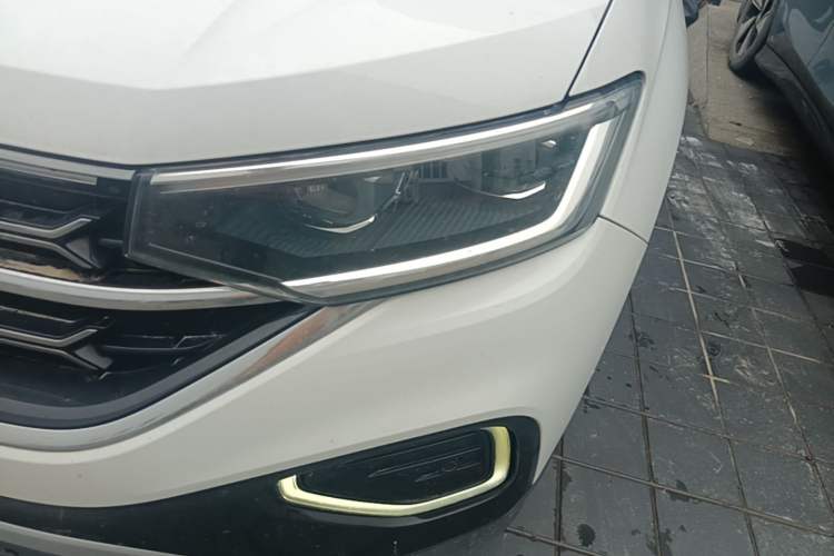 Used Volkswagen Tayron 2023 300TSI Two-Wheel-Drive Luxury Plus Advanced Edition Left Front Headlight