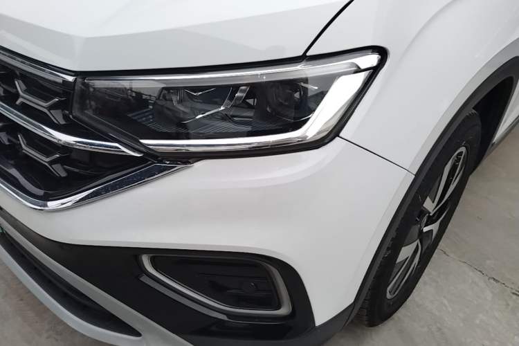Used Volkswagen Tayron 2023 330TSI Two-Wheel-Drive Luxury Plus Advanced Version Left Front Headlight