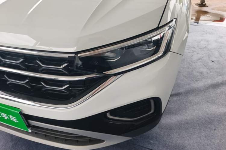 Used Volkswagen Tayron 2023 300TSI Two-Wheel-Drive Luxury Plus Advanced Edition Left Front Headlight