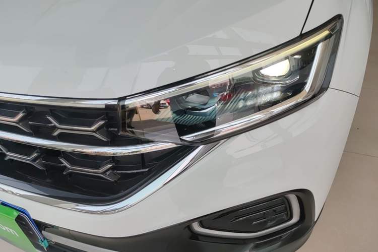 Used Volkswagen Tayron 2023 330TSI Two-Wheel-Drive Luxury Plus Advanced Version Left Front Headlight