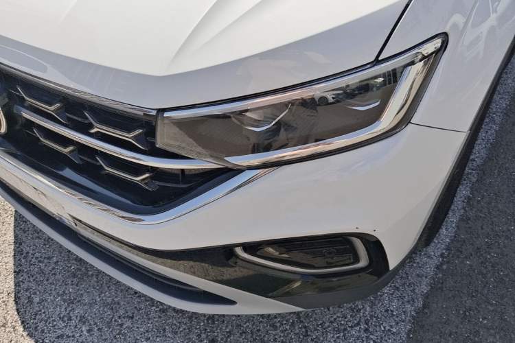 Used Volkswagen Tayron 2023 300TSI Two-Wheel-Drive Luxury Plus Advanced Edition Left Front Headlight
