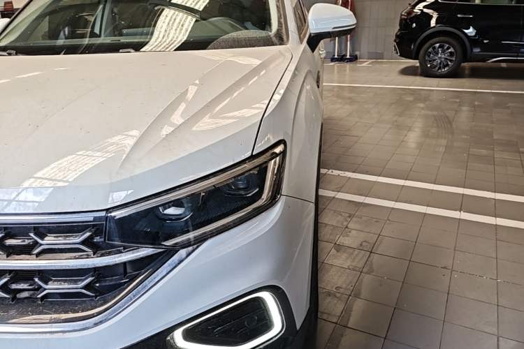 Used Volkswagen Tayron 2023 300TSI Two-Wheel-Drive Luxury Plus Advanced Edition Left Front Headlight