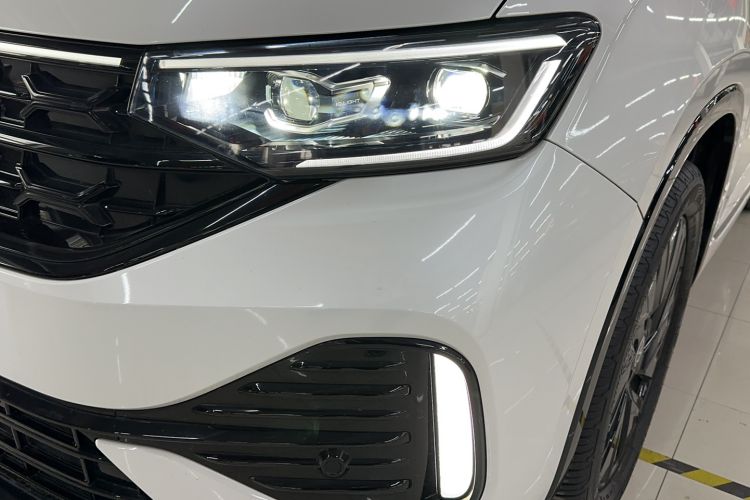 Used Volkswagen Tayron 2023 Revised Version 380TSI All-Wheel Drive R-Line High-Energy Edition Left Front Headlight