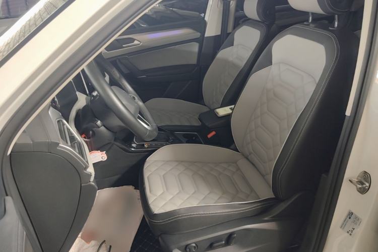 Used Volkswagen Tayron 2023 330TSI Two-Wheel-Drive R-Line High-Energy Version Left Front Seat