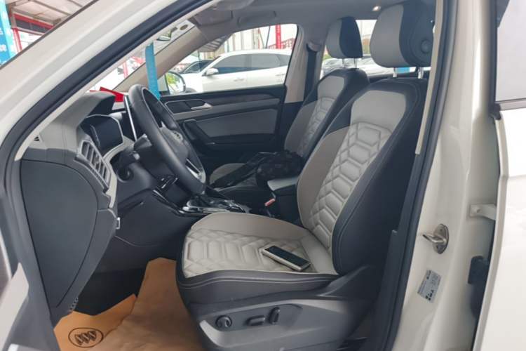 Used Volkswagen Tayron 2023 300TSI Two-Wheel-Drive Luxury Plus Advanced Edition Left Front Seat