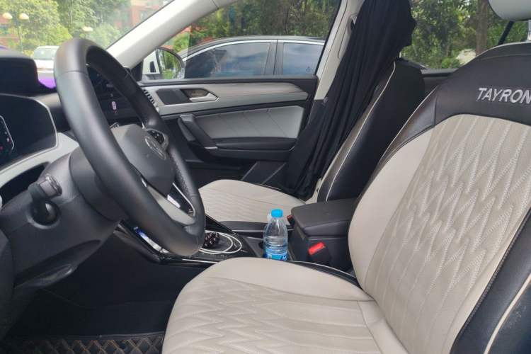 Used Volkswagen Tayron 2023 330TSI Two-Wheel-Drive R-Line High-Energy Version Left Front Seat
