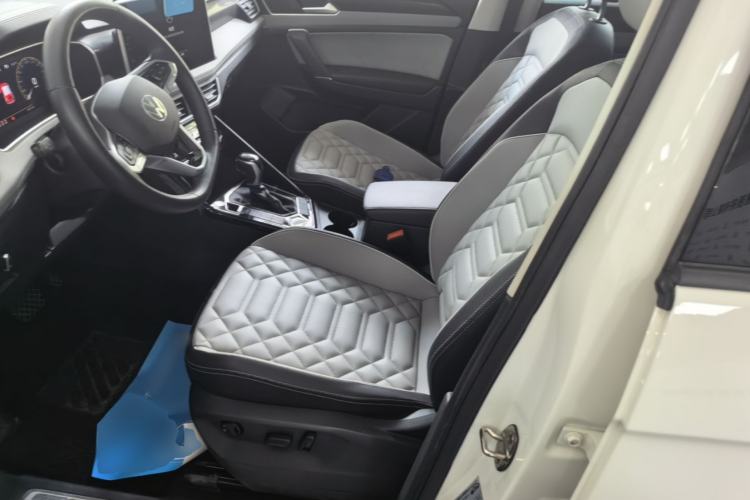 Used Volkswagen Tayron 2023 300TSI Two-Wheel-Drive Luxury Plus Advanced Edition Left Front Seat