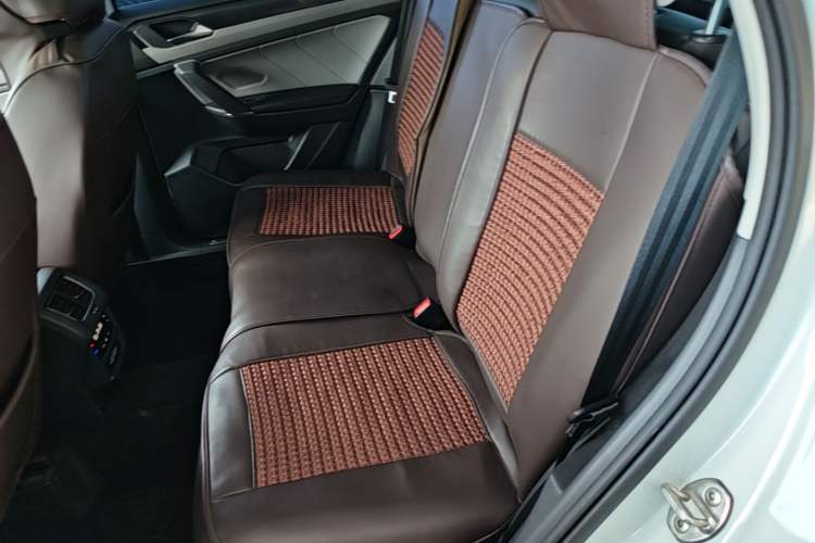 Used Volkswagen Tayron 2023 280TSI Two-Wheel-Drive Luxury Plus Advanced Version Left Rear Seat