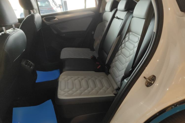 Used Volkswagen Tayron 2023 Revised Version 380TSI All-Wheel Drive R-Line High-Energy Edition Left Rear Seat