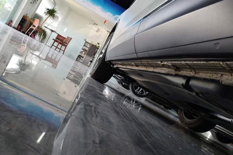 Used Volkswagen Tayron 2023 280TSI Two-Wheel-Drive Luxury Plus Advanced Version Left Side Sill