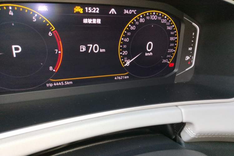 Used Volkswagen Tayron 2023 330TSI Two-Wheel-Drive Luxury Plus Advanced Version Odometer Close Up