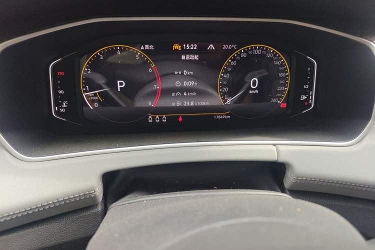 Used Volkswagen Tayron 2023 300TSI Two-Wheel-Drive Luxury Plus Advanced Edition Odometer Close Up
