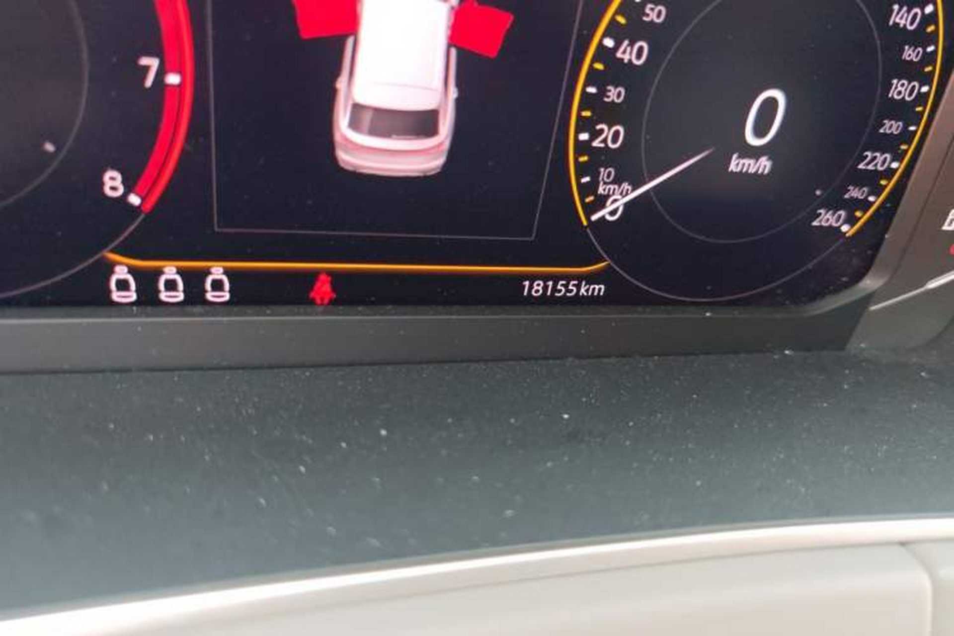 Used Volkswagen Tayron 2023 330TSI Two-Wheel-Drive Luxury Plus Advanced Version Odometer Close Up