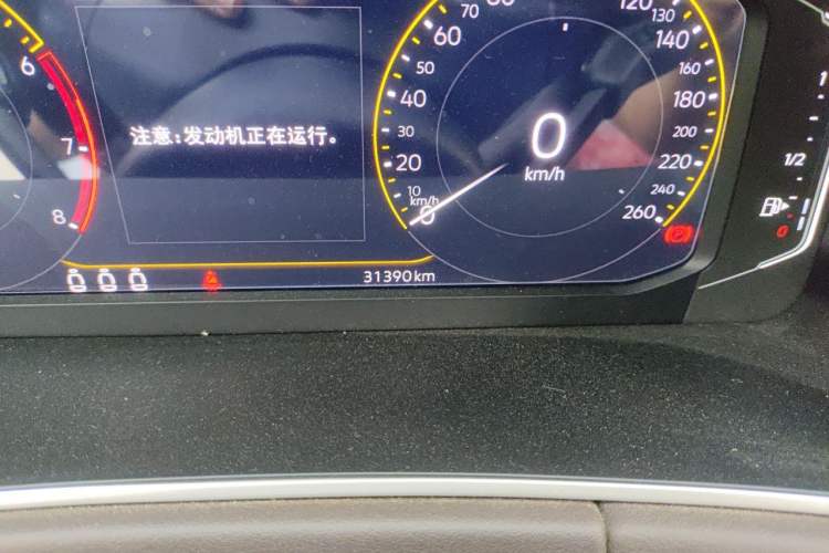 Used Volkswagen Tayron 2023 280TSI Two-Wheel-Drive Luxury Plus Advanced Version Odometer Close Up