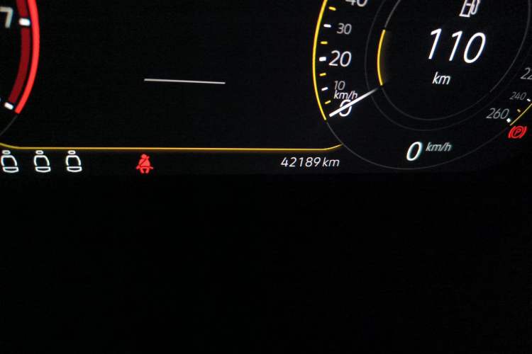 Used Volkswagen Tayron 2023 280TSI Two-Wheel-Drive Luxury Plus Advanced Version Odometer Close Up