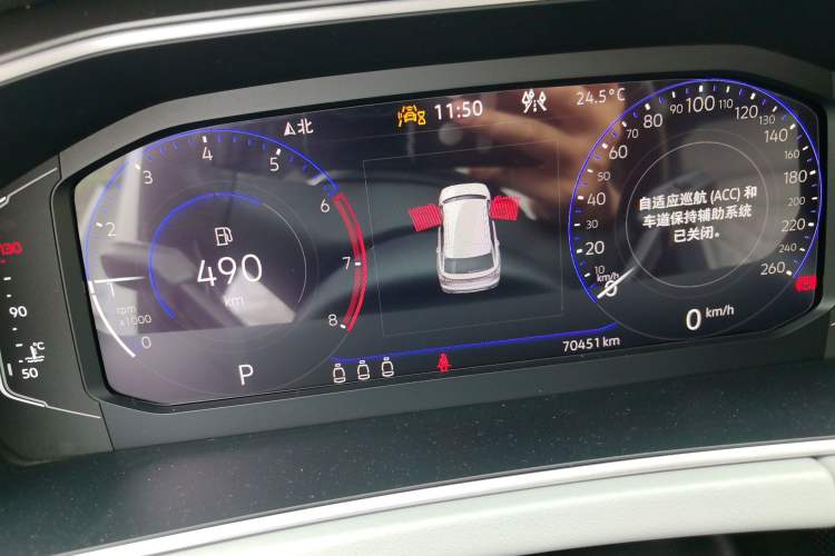 Used Volkswagen Tayron 2023 330TSI Two-Wheel-Drive R-Line High-Energy Version Odometer Close Up