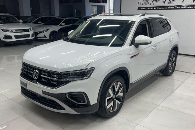 Ojetý Volkswagen Tayron 2023 280TSI Two-Wheel-Drive Luxury Plus Advanced Version