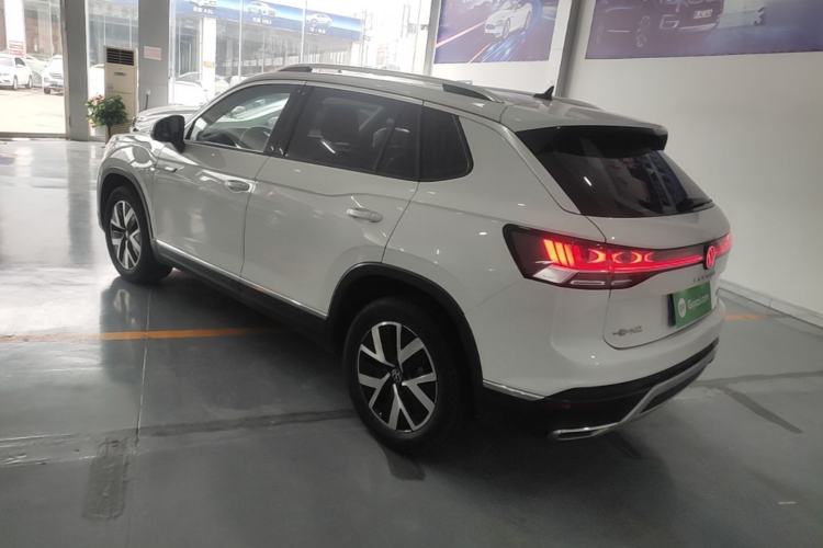 Used Volkswagen Tayron 2023 300TSI Two-Wheel-Drive Luxury Plus Advanced Edition Rear Left 45 Deg