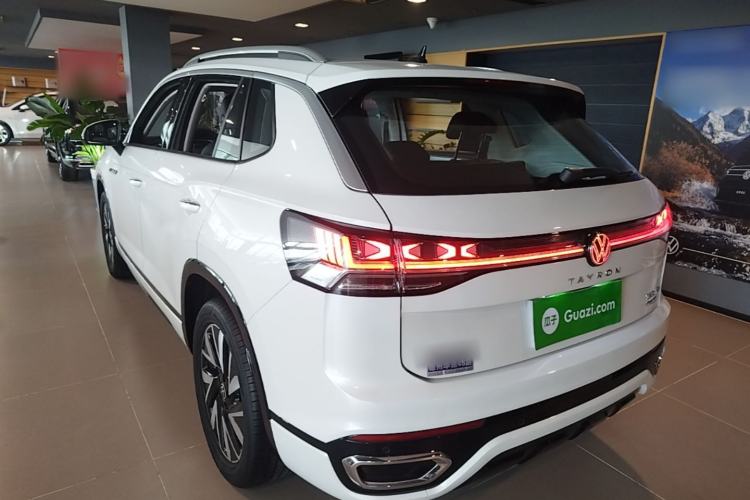 Used Volkswagen Tayron 2023 Revised Version 380TSI All-Wheel Drive R-Line High-Energy Edition Rear Left 45 Deg