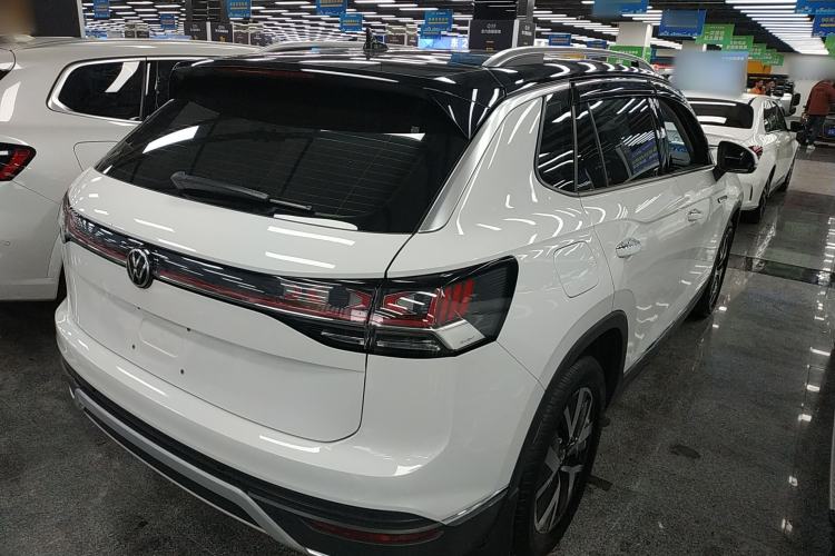 Used Volkswagen Tayron 2023 330TSI Two-Wheel-Drive Luxury Plus Advanced Version Rear Right 45 Deg