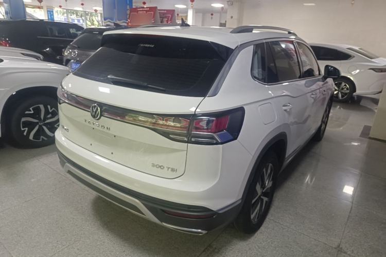 Used Volkswagen Tayron 2023 300TSI Two-Wheel-Drive Luxury Plus Advanced Edition Rear Right 45 Deg