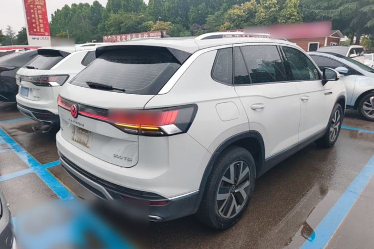 Used Volkswagen Tayron 2023 300TSI Two-Wheel-Drive Luxury Plus Advanced Edition Rear Right 45 Deg
