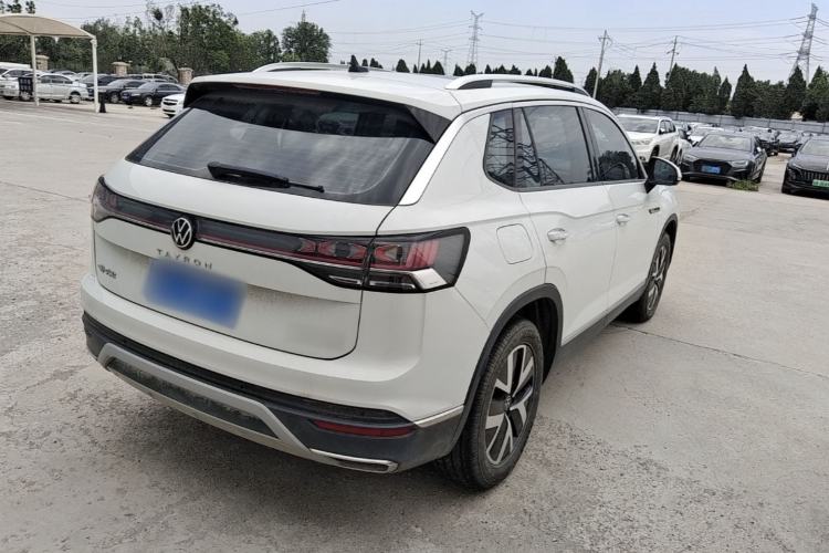 Used Volkswagen Tayron 2023 300TSI Two-Wheel-Drive Luxury Plus Advanced Edition Rear Right 45 Deg