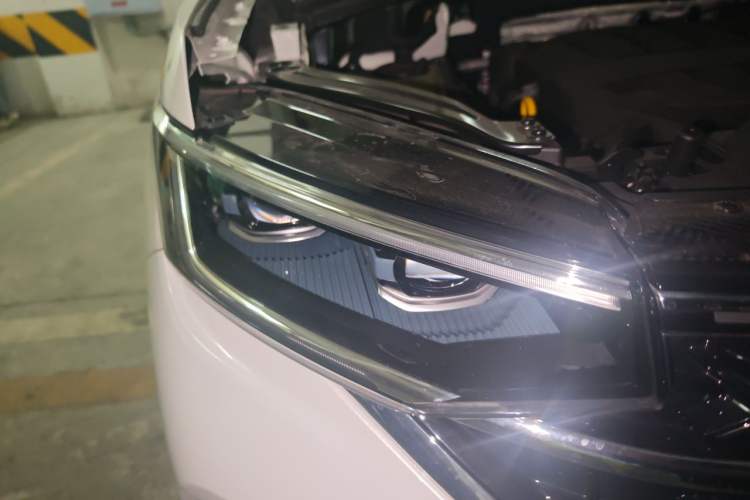 Used Volkswagen Tayron 2023 Revised Version 380TSI All-Wheel Drive R-Line Pro Smart Edition Right Front Headlight