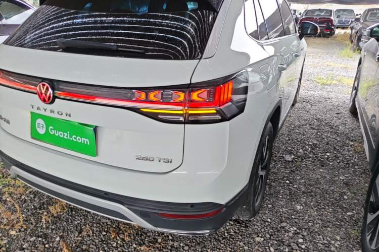 Used Volkswagen Tayron 2023 280TSI Two-Wheel-Drive Luxury Plus Advanced Version Right Rear Taillight