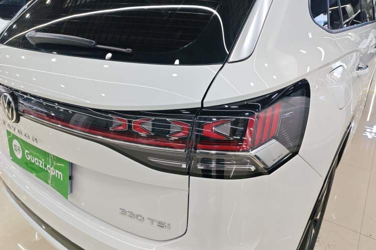 Used Volkswagen Tayron 2023 330TSI Two-Wheel-Drive R-Line High-Energy Version Right Rear Taillight