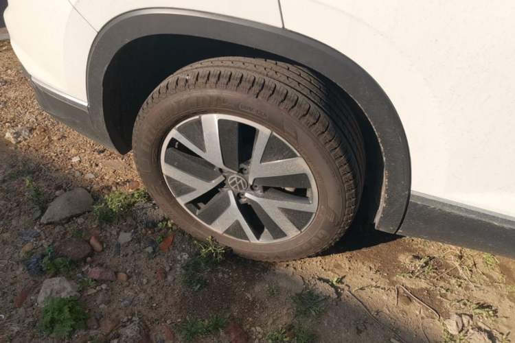 Used Volkswagen Tayron 2023 300TSI Two-Wheel-Drive Luxury Plus Advanced Edition Right Rear Wheel Hub
