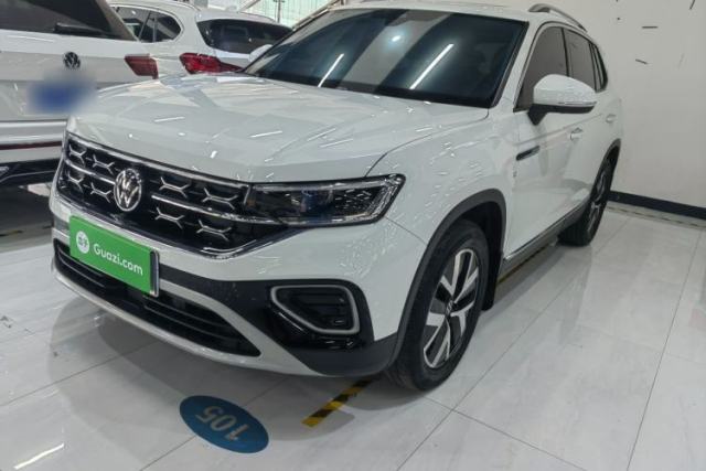 Ojetý Volkswagen Tayron 2023 330TSI Two-Wheel-Drive Luxury Plus Advanced Version