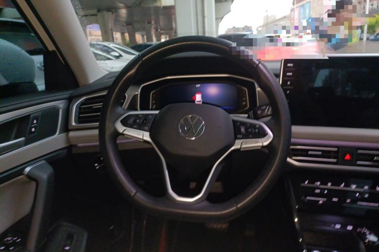 Used Volkswagen Tayron 2023 330TSI Two-Wheel-Drive R-Line High-Energy Version Steering Wheel