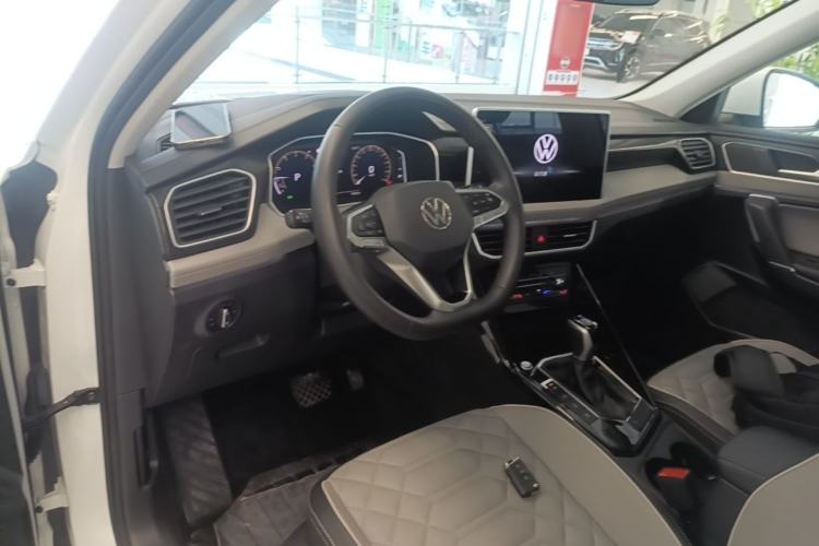 Used Volkswagen Tayron 2023 300TSI Two-Wheel-Drive Luxury Plus Advanced Edition Steering Wheel
