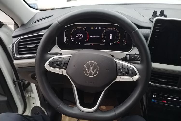 Used Volkswagen Tayron 2023 330TSI Two-Wheel-Drive Luxury Plus Advanced Version Steering Wheel
