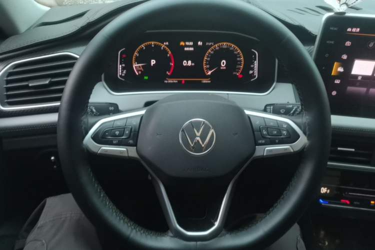 Used Volkswagen Tayron 2023 280TSI Two-Wheel-Drive Luxury Plus Advanced Version Steering Wheel