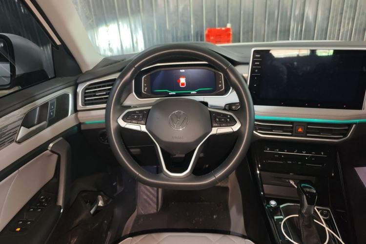 Used Volkswagen Tayron 2023 380TSI Four-Wheel Drive R-Line High-Energy Version Steering Wheel
