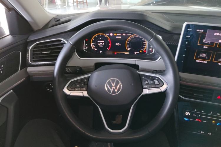 Used Volkswagen Tayron 2023 280TSI Two-Wheel-Drive Luxury Plus Advanced Version Steering Wheel