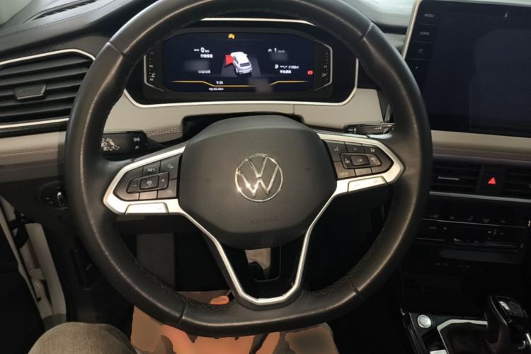 Used Volkswagen Tayron 2023 300TSI Two-Wheel-Drive Luxury Plus Advanced Edition Steering Wheel