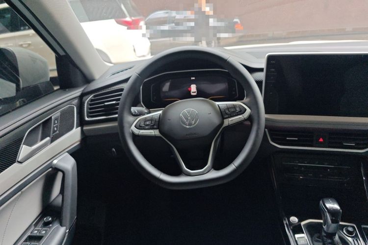 Used Volkswagen Tayron 2023 280TSI Two-Wheel-Drive Luxury Plus Advanced Version Steering Wheel