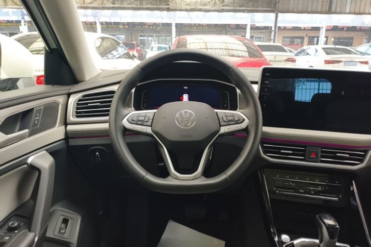 Used Volkswagen Tayron 2023 Revised Version 380TSI All-Wheel Drive R-Line High-Energy Edition Steering Wheel
